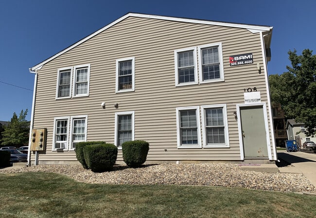 Photo - 106 E Locust