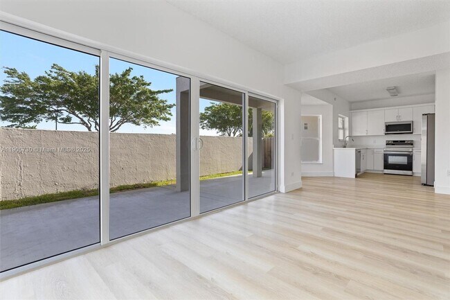 Photo - 8501 NW 191st St