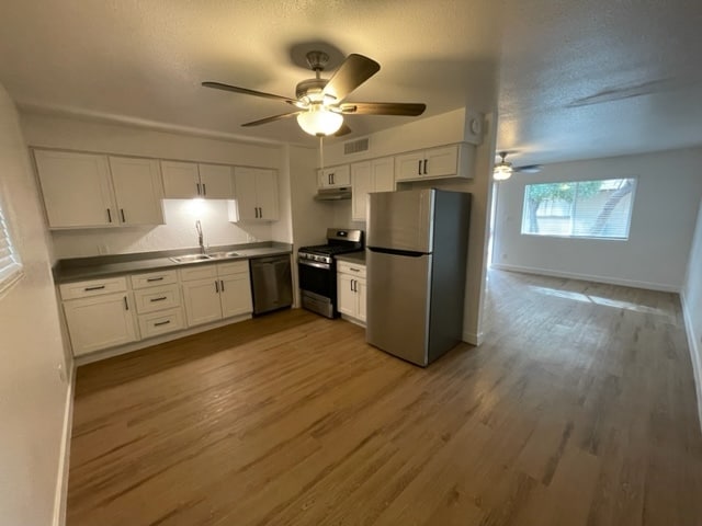 Building Photo - Camelback Court Rental