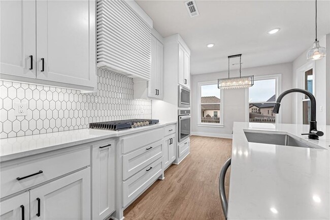 Photo - 1841 Utopia St