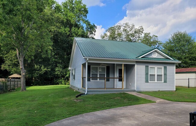 Photo - 2BD 2BA Home plus Extra Room, Circular Dri...