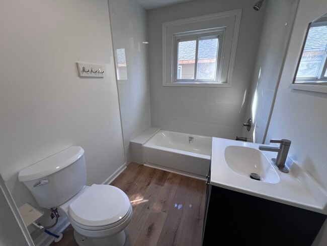 Photo - 1218 21st St