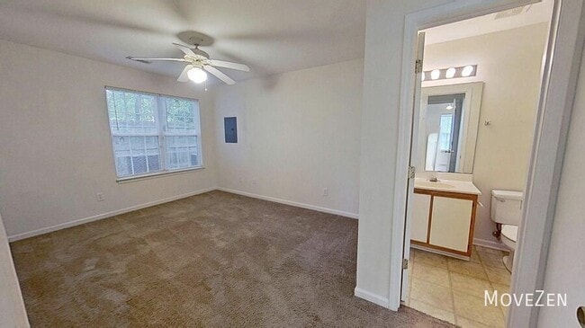 Photo - 305 St Rosea Rd