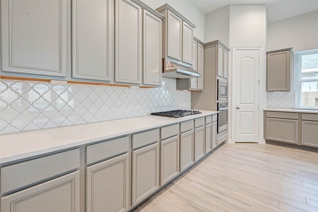 Photo - 2211 Flamenco St