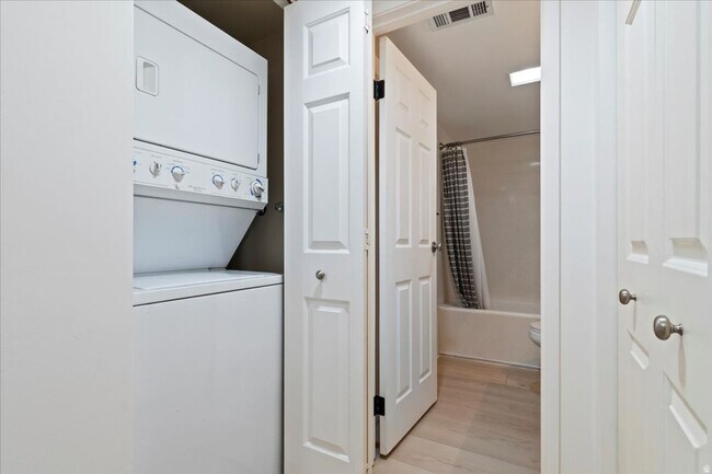 Photo - 115 S 1100 E Unit 614