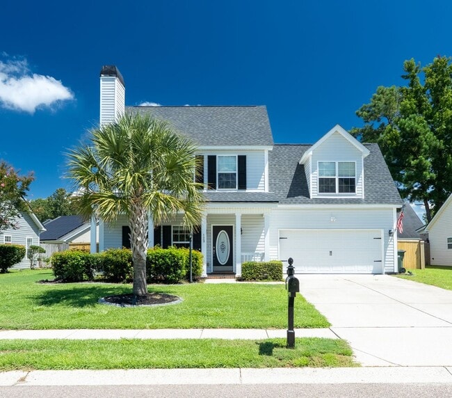 Photo - Spacious Living Meets Southern Comfort!