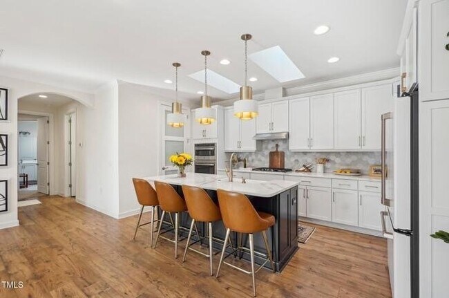 Photo - 1414 Martry Rd