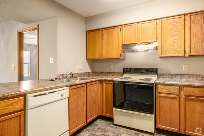 2BR, 2BA — 1,100SF — Kitchen