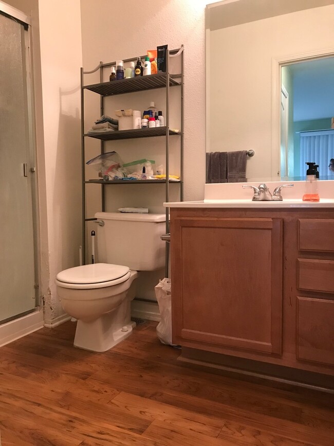 12055 Alta Carmel Ct