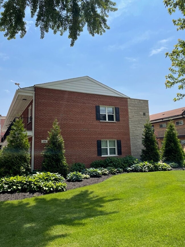 118 Douglas
