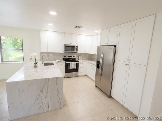 Photo - 3257 Beechberry Cir