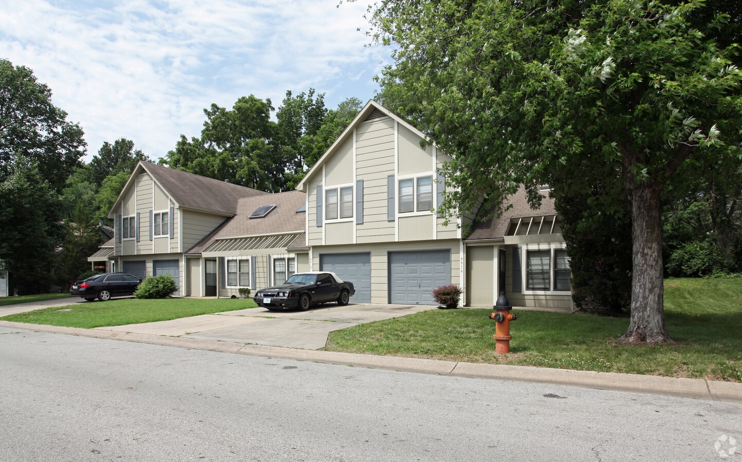 Photo - Locust Wood Townhomes