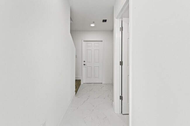 Photo - 4498 SW Port St Lucie Blvd