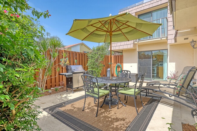 Photo - 131 Ocean Cove Dr