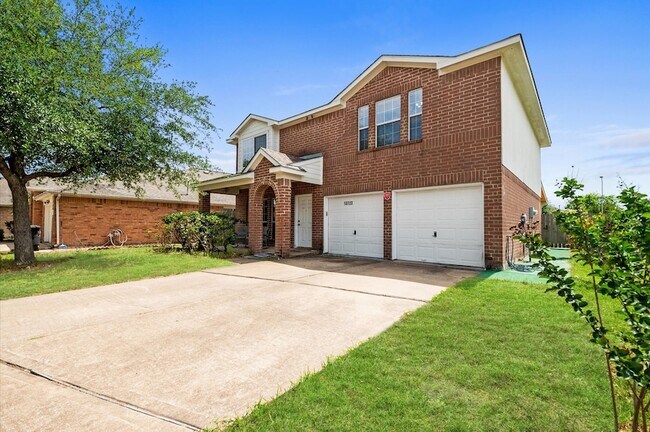 13723 Anwar Dr