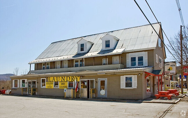 Building Photo - 25 Main St Unit 25C South Main Rental