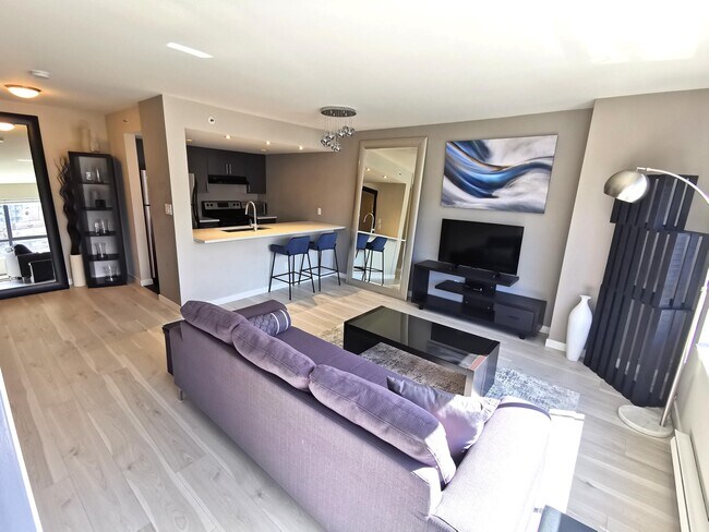 Photo - 410-1060 Alberni St Unit 410