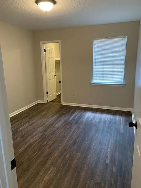 Photo - 7707 Kipling St