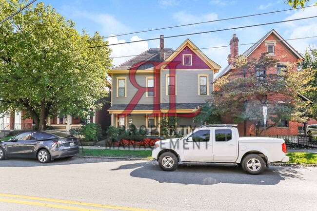 Building Photo - 181 E 1st Ave