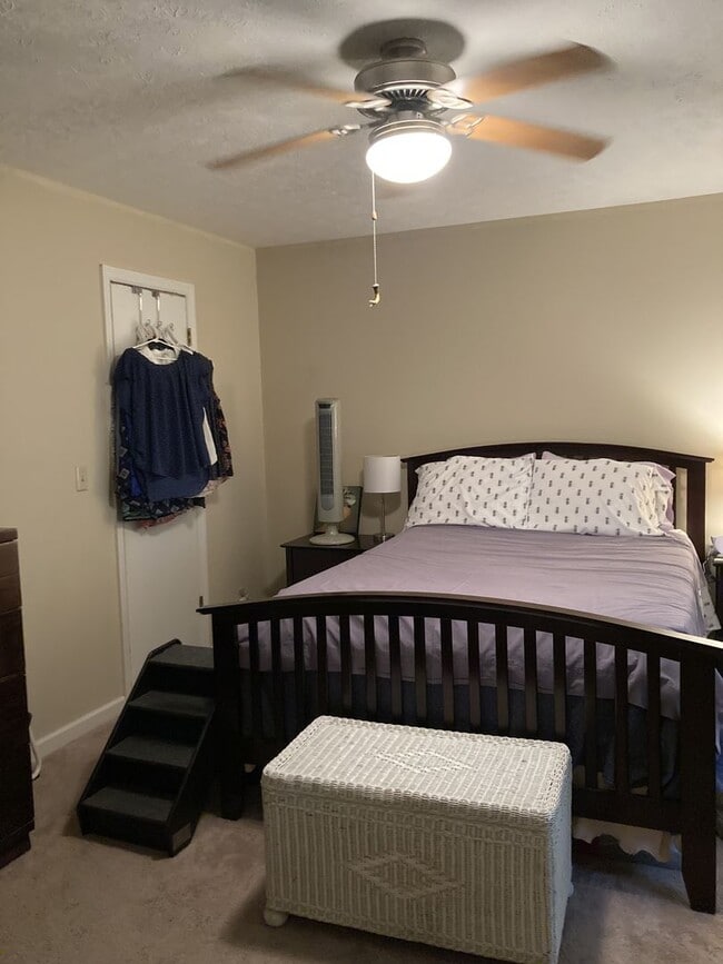 Photo - 251 N Cedarbrook Dr