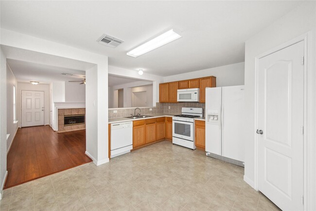 Photo - 16310 Chandler Ridge Ln