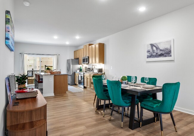 Photo - 406 Golden Haze Aly