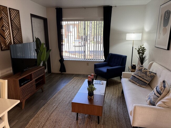 Photo - University West