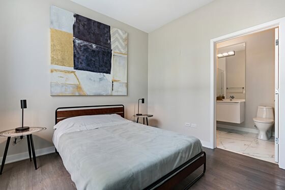 Photo - 2450 W Armitage Ave