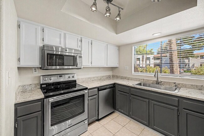 Photo - 6885 E Cochise Rd Unit Apt 142
