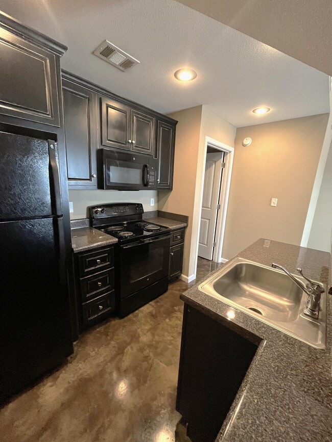 Photo - 2519 Forest Home Rd