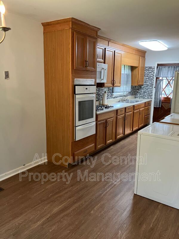 Photo - 1581 Druid Hill Dr