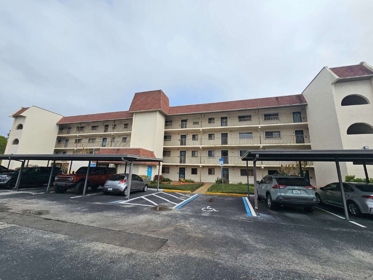 Wickham Road Condo - Wickham Road Condo