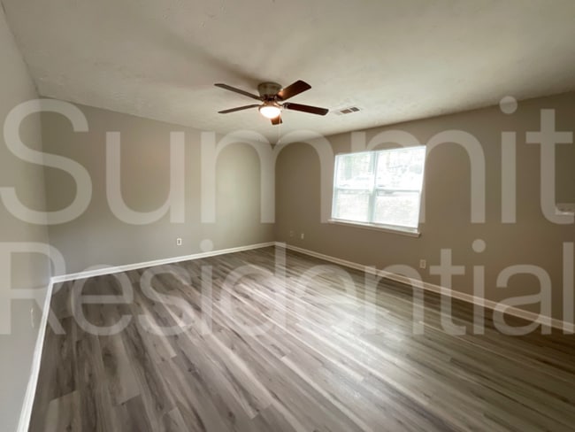 Photo - 5950 Stonewall Dr