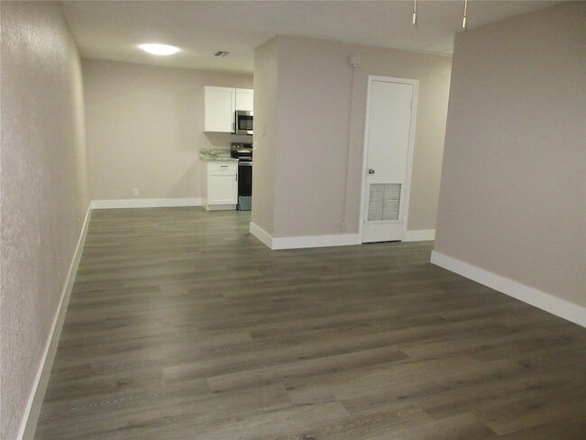 Photo - 8601 NW 35th St Unidad 5