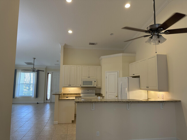 Photo - 10479 SW Westlawn Blvd Townhome