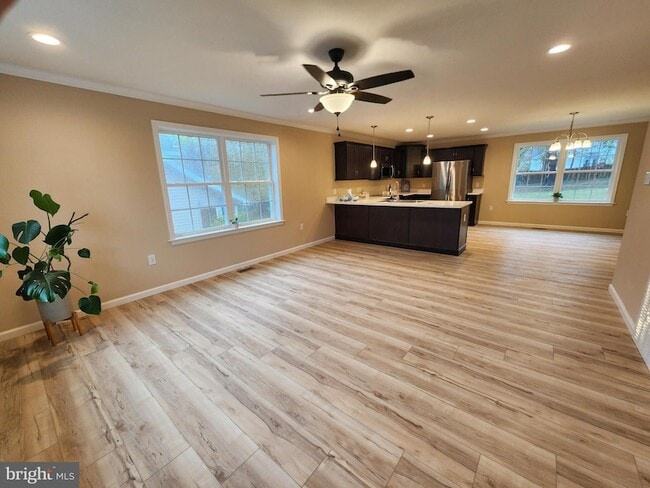 Photo - 175 N Madison St