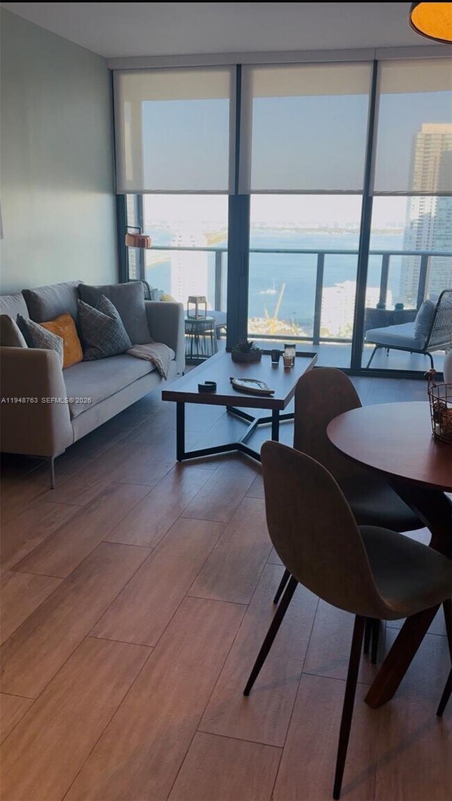 Photo - 121 NE 34th St Unit 3005