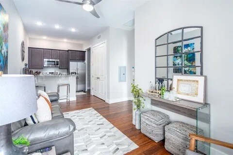 Photo - 1033 Keenan Ct Unidad 11B Rental