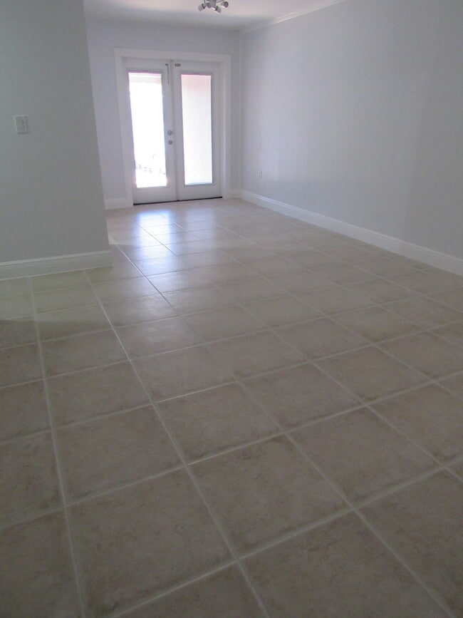Photo - 2925 W 80th St Unit 112