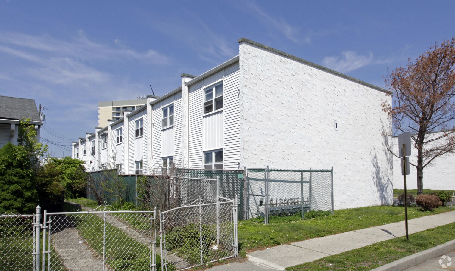 Photo - Magellan Manor Apartments