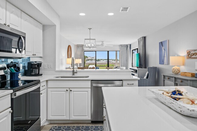 Photo - 814 Harbour Point Dr Unit 814
