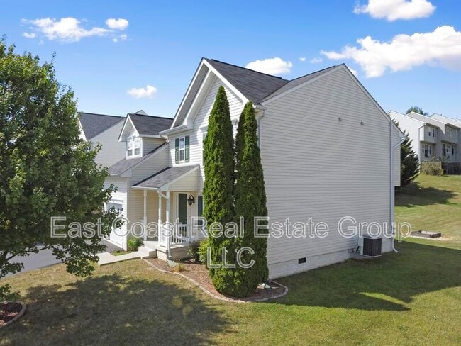 Photo - 125 Amelia Dr