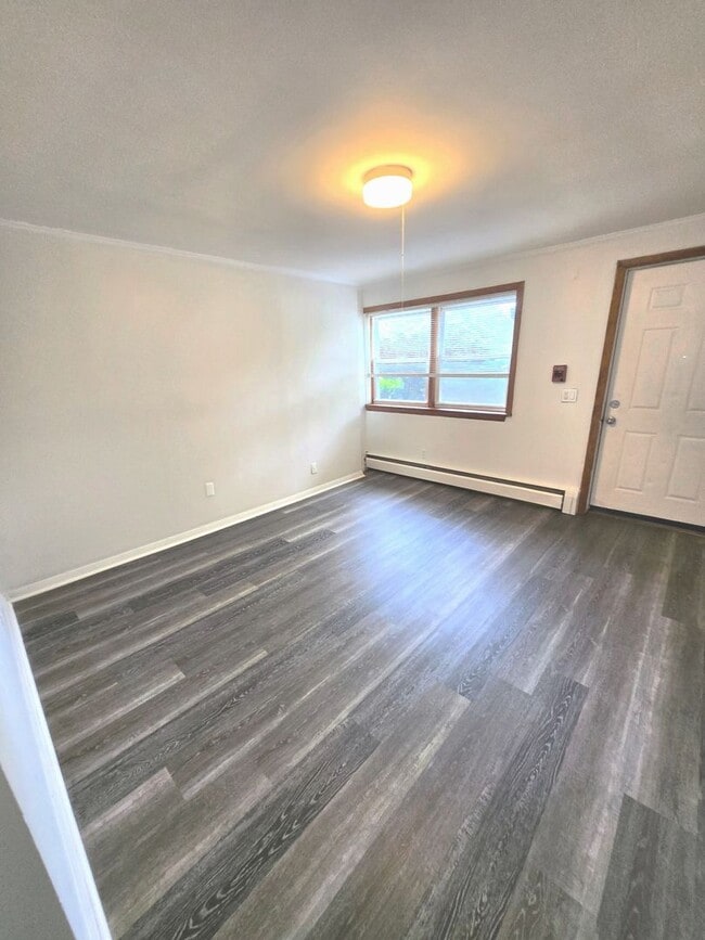 Photo - 159 Montgomery St Unidad 5