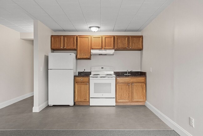 Building Photo - The Villa Apartments