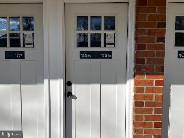 Building Photo - 319 Columbia Ave Unit 405A