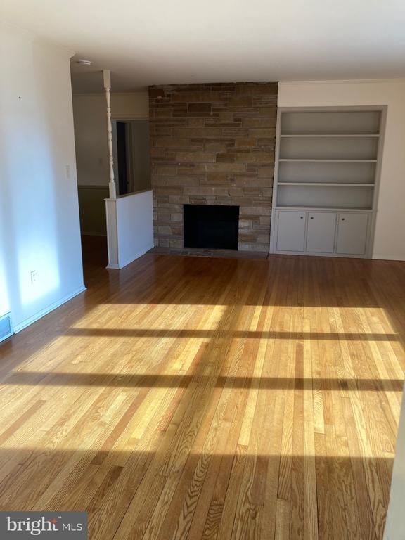 Building Photo - 10 Moller Pkwy Rental