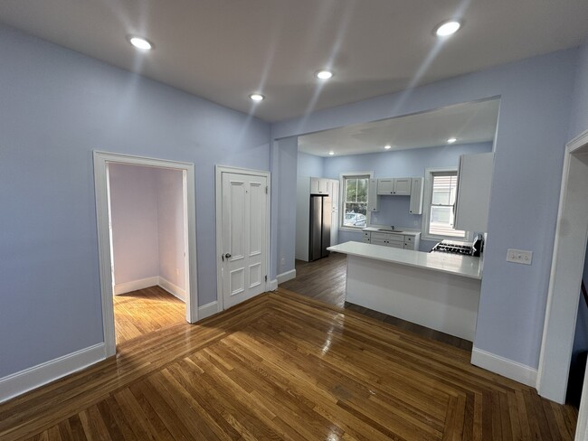 Photo - 138 Jewett St