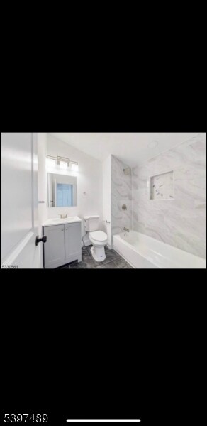 Photo - 2037 Gless Ave