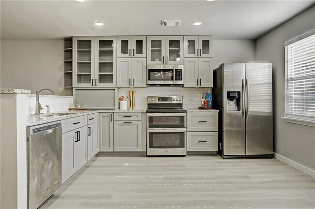 Photo - 1810 River Crossing Cir Unidad A