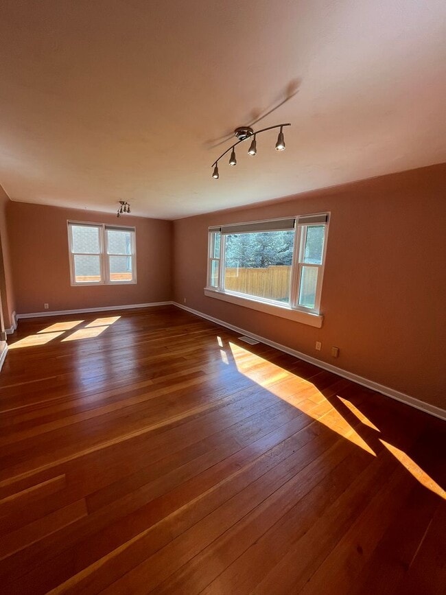 Photo - 934 8th St Unit A (Main Floor)